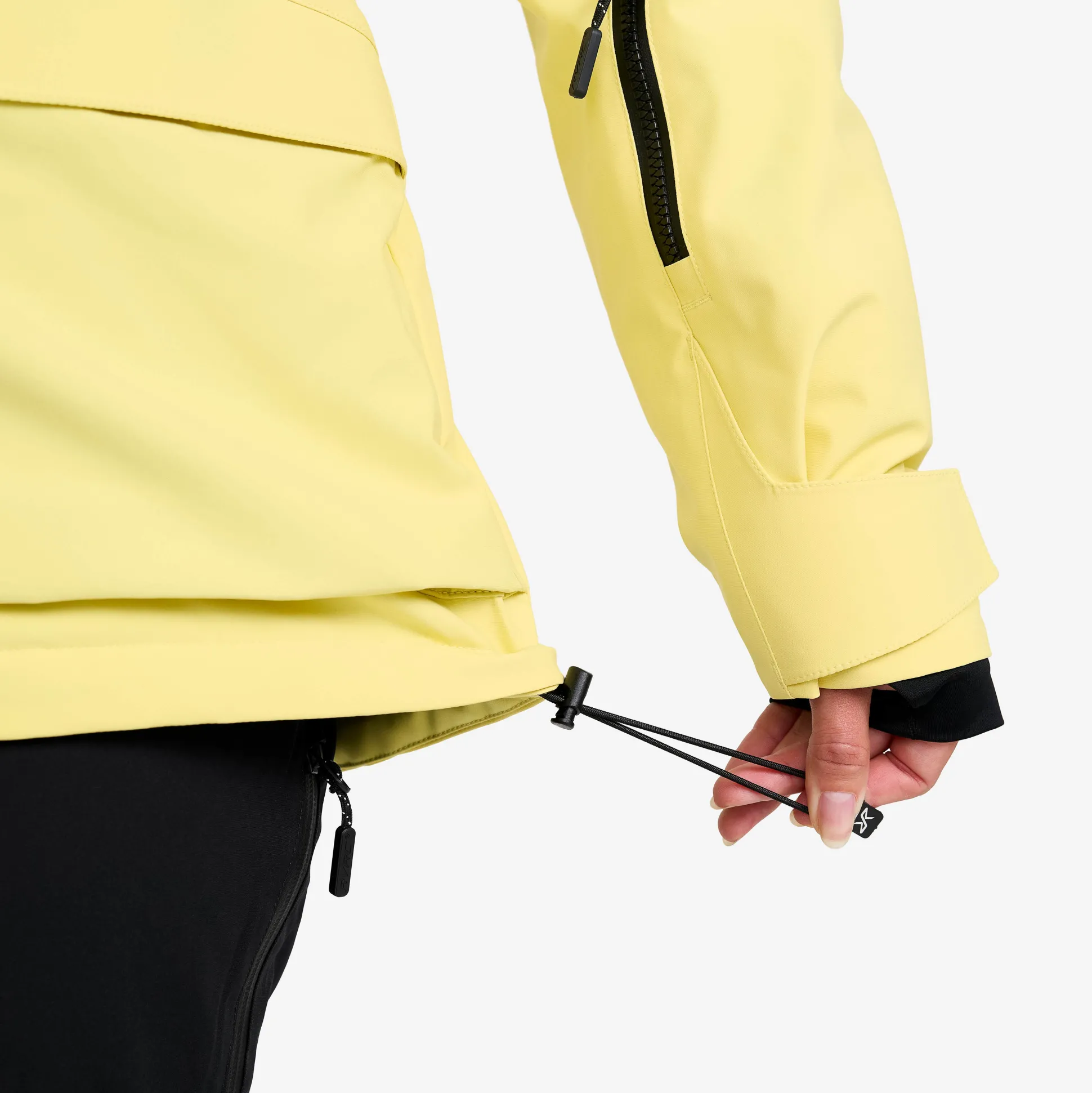 AccXel Insulated 2L Ski Jacket Naiset