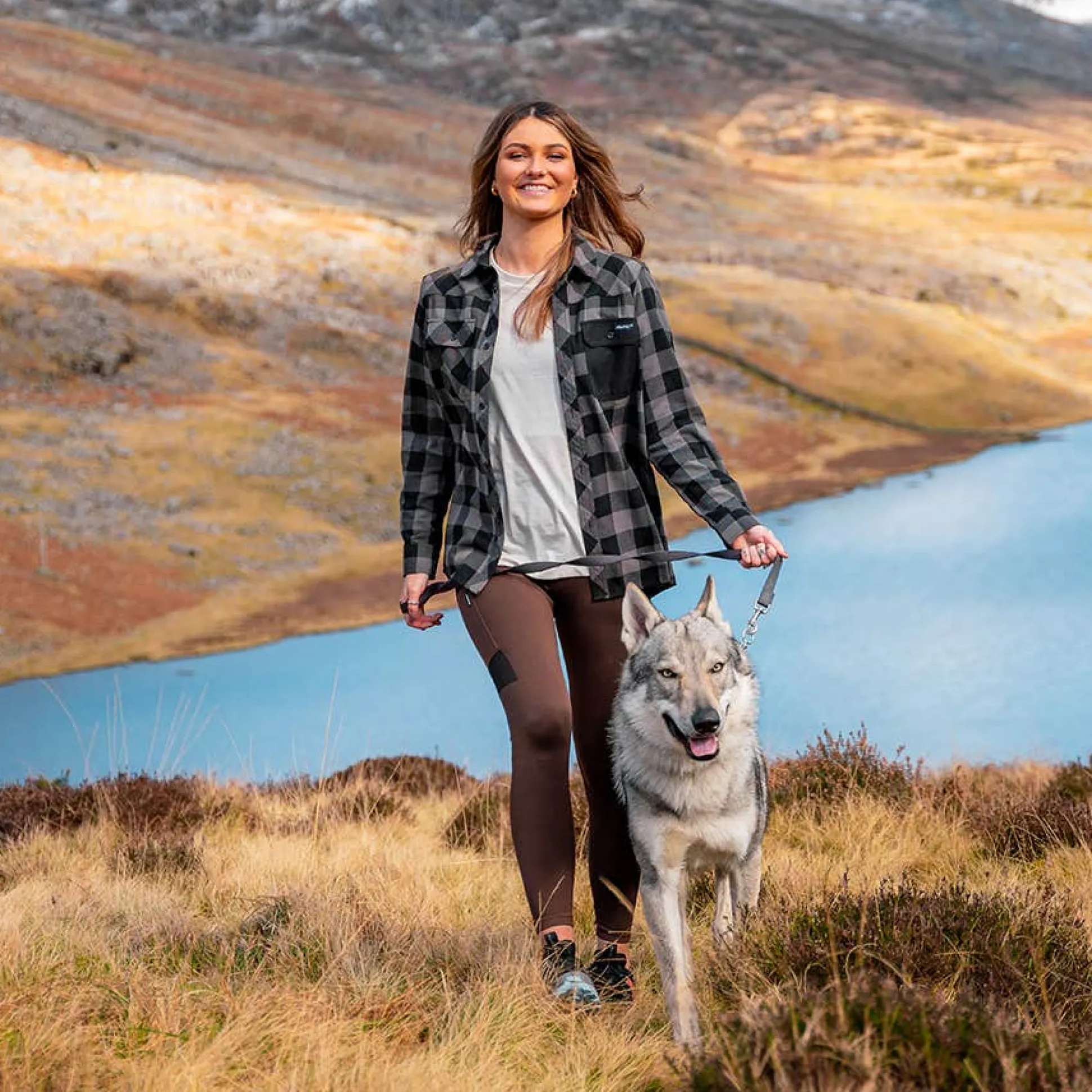 Campfire Shirt Naiset