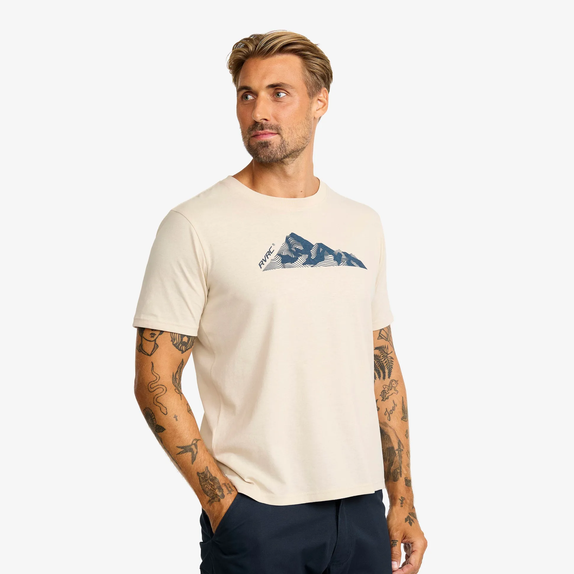 Easy Graphic Mount Lines T-shirt Miehet