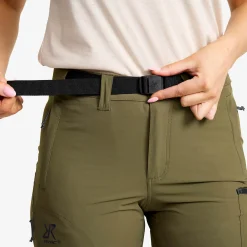 Elevate Pro Hiking Shorts Naiset