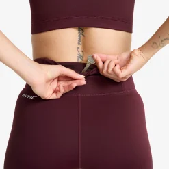 Flow High-waisted Biker Shorts Naiset