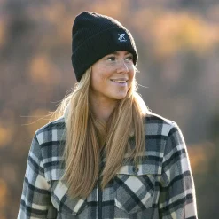 Ribbed Patch Beanie Unisex